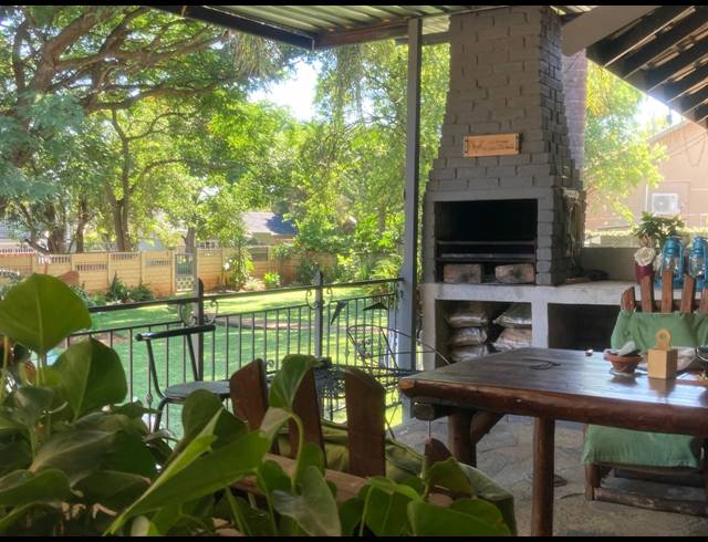 4 BEDROOM HOUSE FOR SALE IN PROTEA PARK